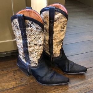 Donald J Pliner Boots
